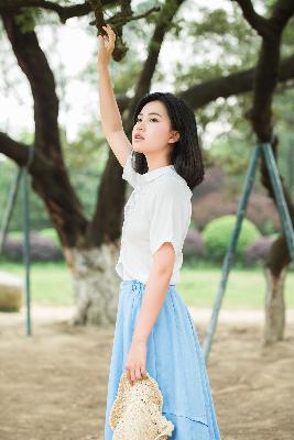 迷人的保姆在线观看