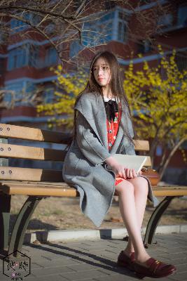 欢乐家长群2电视剧免费播放完整版