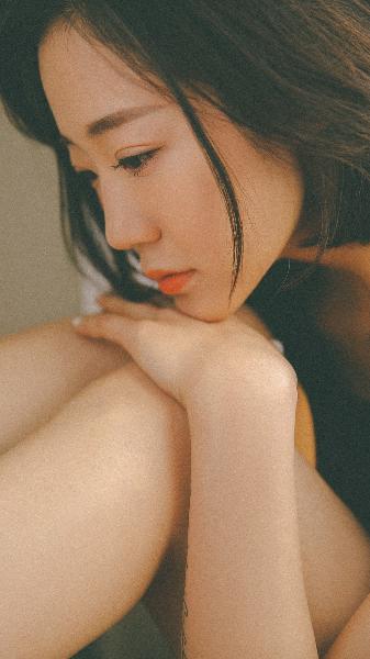 两个女儿和爸爸的搞笑视频